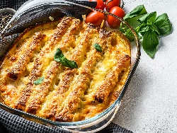 Канелони с гъби, шунка и сос Бешамел - снимка на рецептата Канелони с гъби, шунка и сос Бешамел - снимка на рецептата